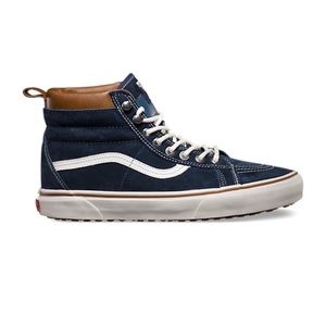 Women’s size 6 scotchgard vans